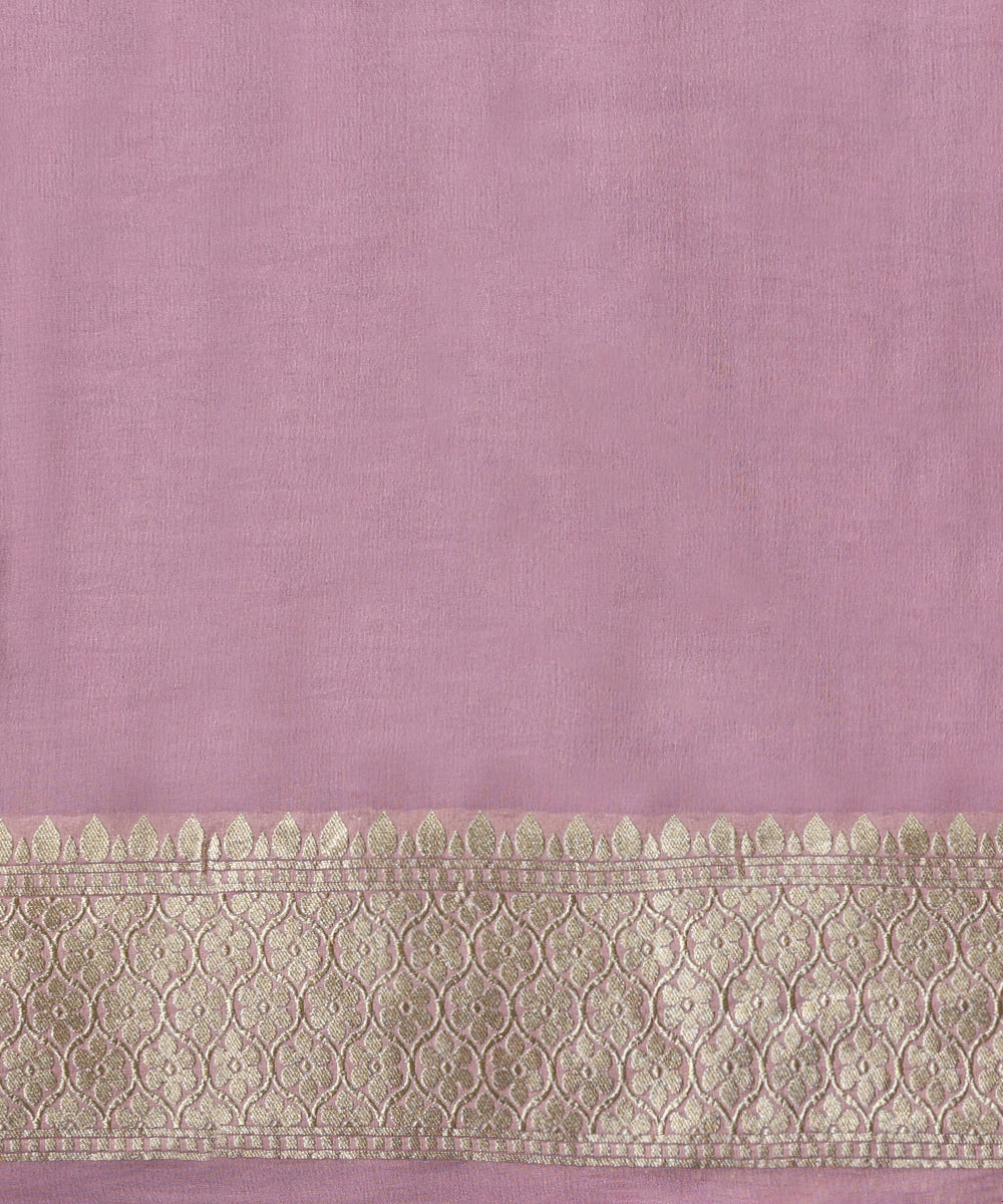 Light_Purple_Handloom_Pure_Georgette_Banarasi_Saree_With_Allover_Cutwork_Floral_Jaal_WeaverStory_05