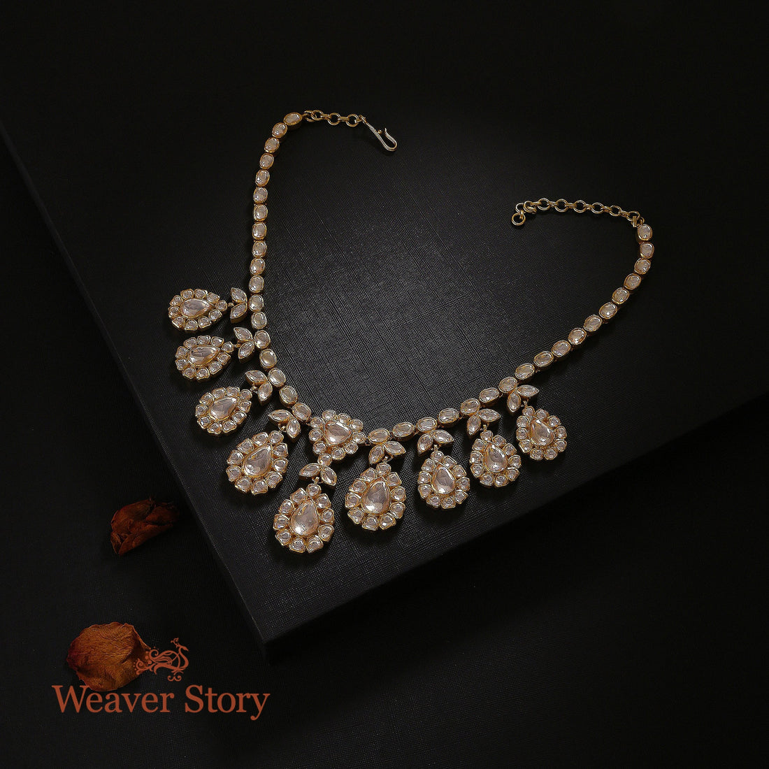 Angoori_Necklace_with_Polki_Crafted_in_Pure_Silver_WeaverStory_01