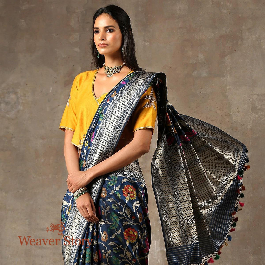 Handwoven_Blue_Banarasi_Jangla_Saree_with_all_over_Floral_Jaal_WeaverStory_01