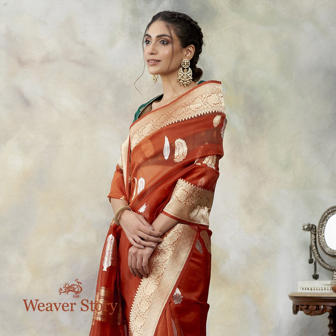 Handloom_Brick_Red_Kora_Silk_Saree_With_Kadhwa_Booti_WeaverStory_01