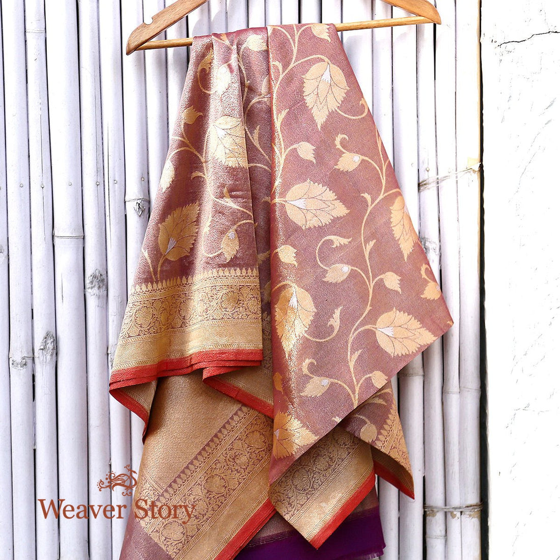 Handloom_Lavender_Silk_Tissue_Jangla_Dupatta_WeaverStory_01