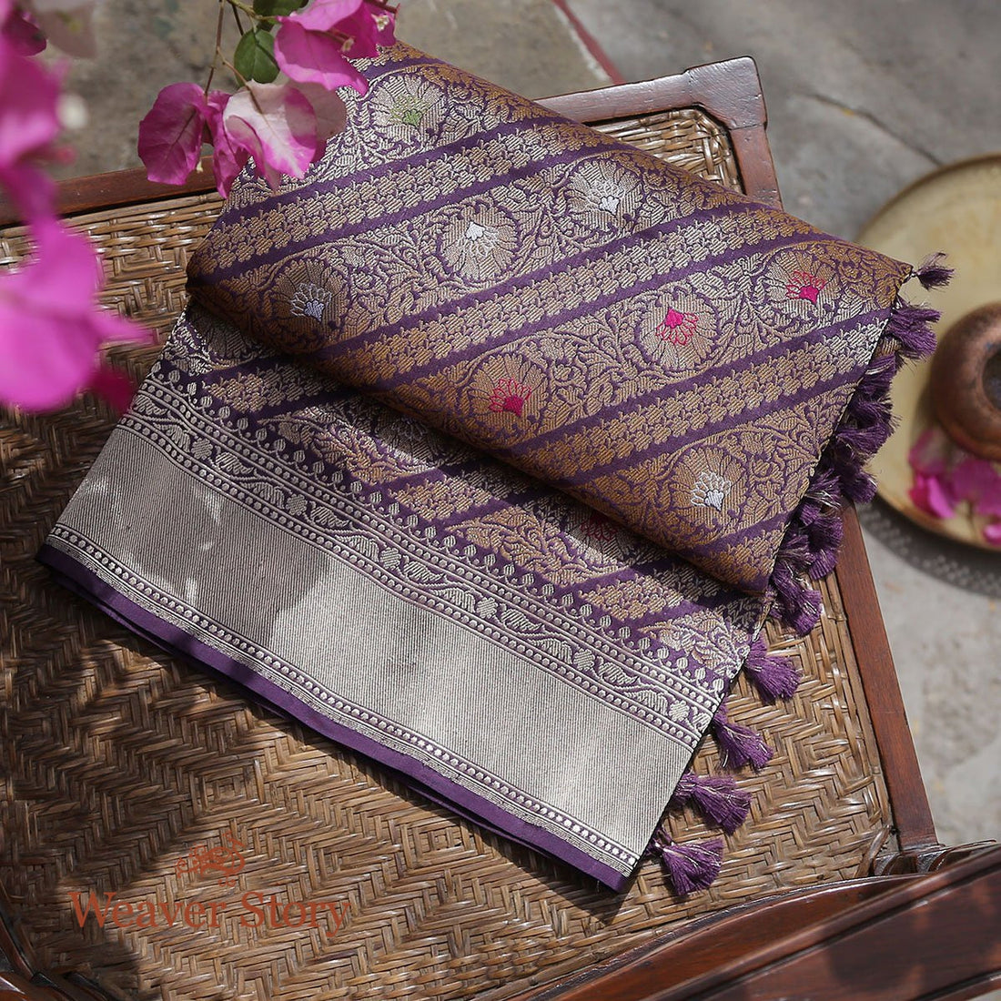 Handloom_Mauve_Aada_Kimkhab_Dupatta_WeaverStory_01