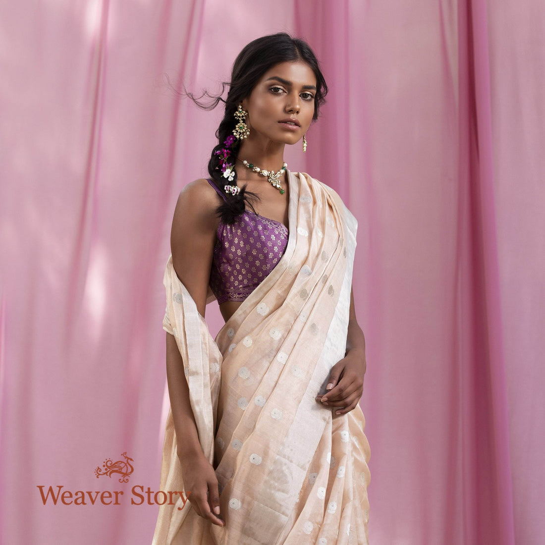 Handwoven_Peach_Silver_Tissue_Saree_with_Zari_Booti_WeaverStory_01