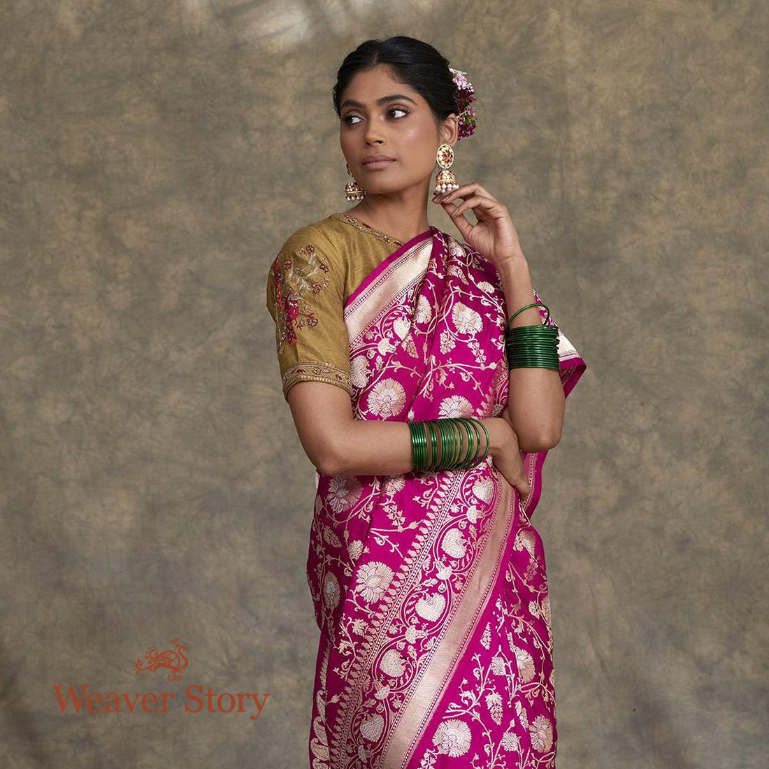 Handwoven_Pink_Sona_Rupa_Kadhwa_Jangla_Saree_with_Bel_Border_WeaverStory_01