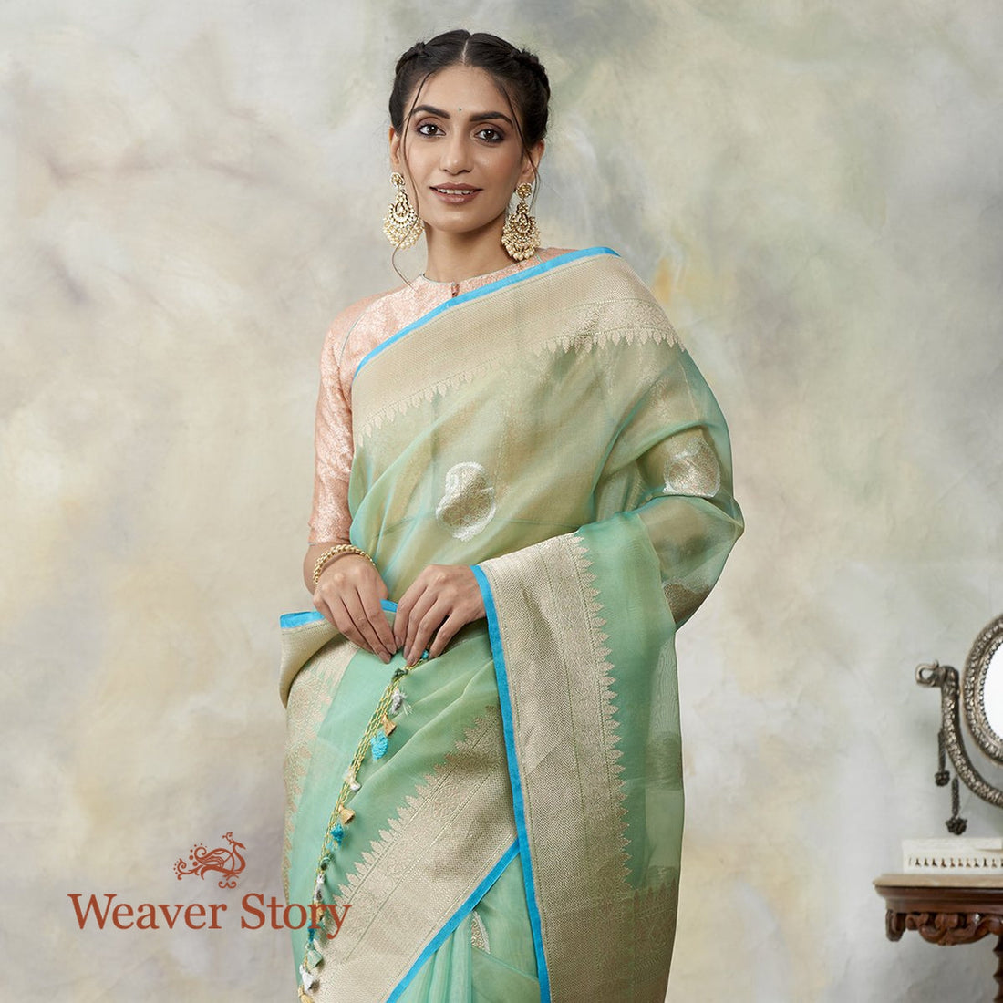 Handwoven_Sea_Green_Kora_Saree_with_Paisley_and_Turquoise_Selvedge_WeaverStory_01
