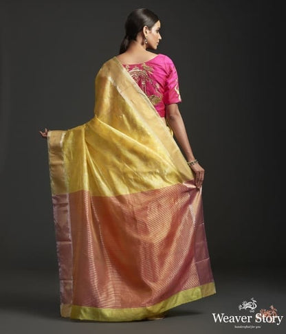 Yellow_silk_jangla_with_contrast_pallu_blouse_WeaverStory_04