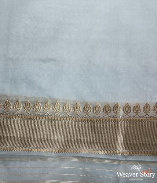 Ice_Grey_kora_silk_saree_with_kadhwa_motifs_WeaverStory_05