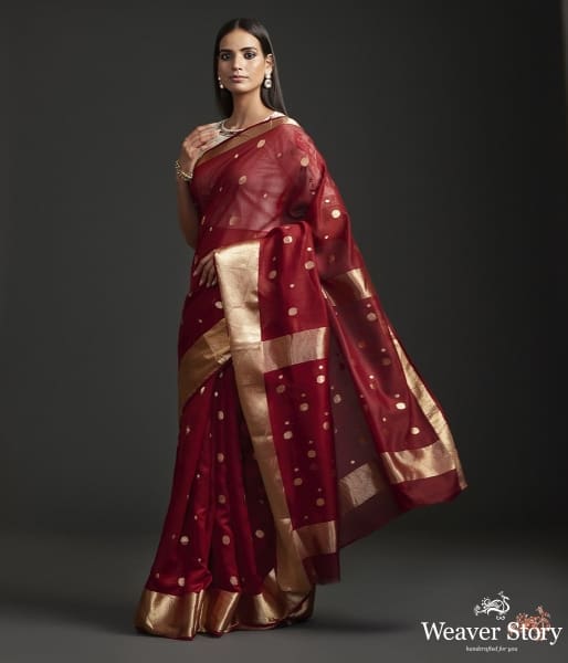 Mahroon_asharfi_booti_saree_with_heavy_gold_border_WeaverStory_02