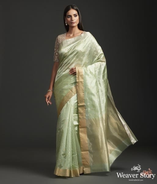 Handwoven_pistachio_green_Chanderi_silk_saree_WeaverStory_02