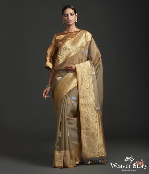 Handwoven_Banarasi_Kora_silk_saree_in_Taupe_color_WeaverStory_02