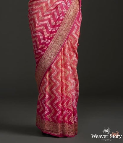 Handwoven_Banarasi_georgette_saree_with_rye_bandhej_WeaverStory_03