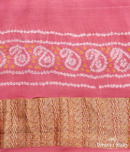 Handwoven_Banarasi_Bandhej_Saree_in_peach_WeaverStory_05