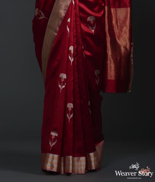 Red_chanderi_silk_saree_with_gold_silver_floral_motifs_WeaverStory_04