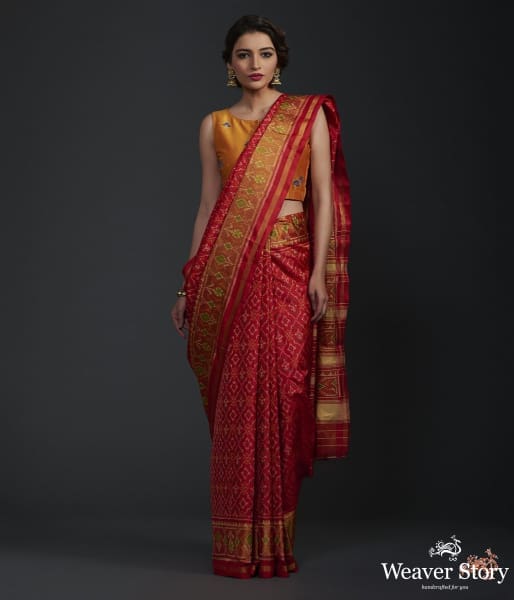 Red_single_ikat_patola_saree_with_tissue_border_WeaverStory_02