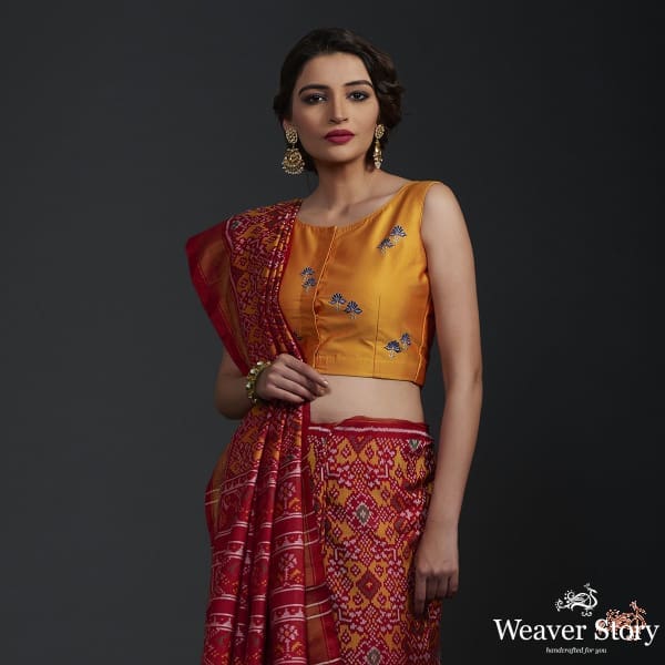 Pure_silk_Gujarat_Patola_saree_in_Mustard_and_red_combination_WeaverStory_01