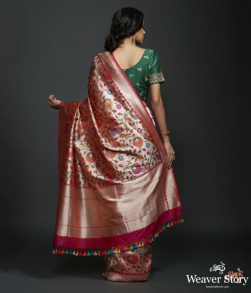 Handwoven_Banarasi_kimkhab_saree_with_intricate_meenakari_WeaverStory_03