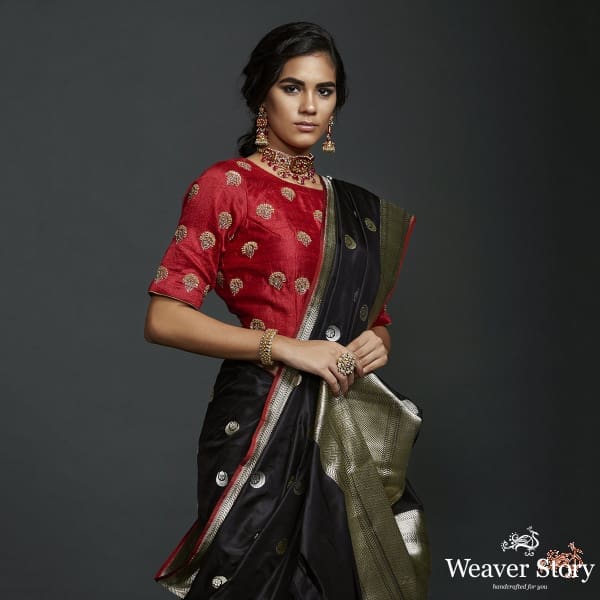 Black_Kadhwa_banarasi_saree_with_konia_pallu_WeaverStory_01