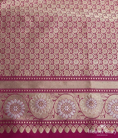 Dark_Pink_Dual_tone_sona_rupa_kadhwa_jangla_with_intricate_floral_jaal_WeaverStory_05