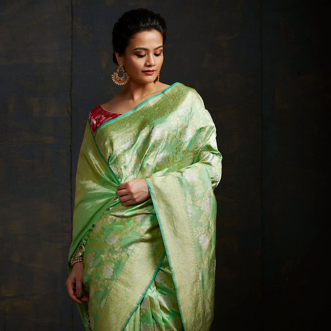 Pistachio_Green_Sona_Rupa_Kadhwa_Angoor_Jangla_WeaverStory_01