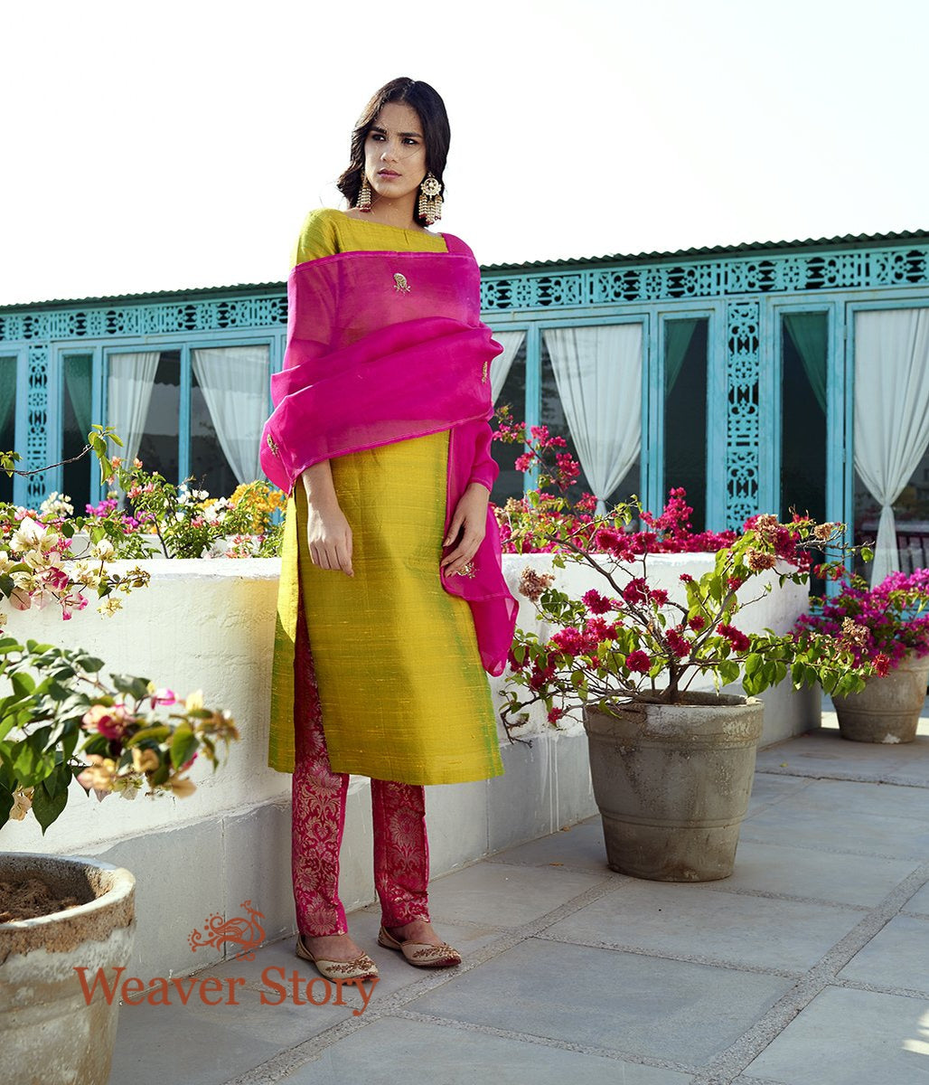Green_Raw_Silk_Kurta_with_Pink_Pants_and_Pink_Hand_Embroidered_Organza_Dupatta_WeaverStory_03