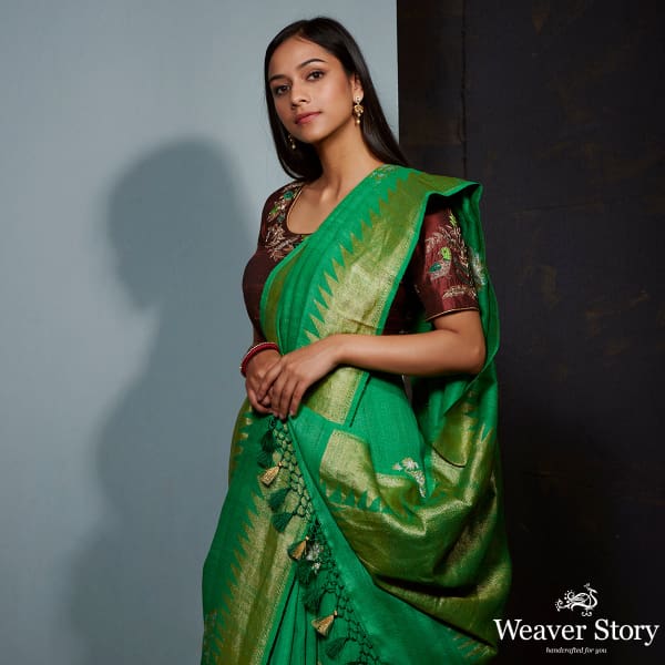 Green_tusser_silk_and_georgette_saree_with_sona_rupa_zari_boota_WeaverStory_01