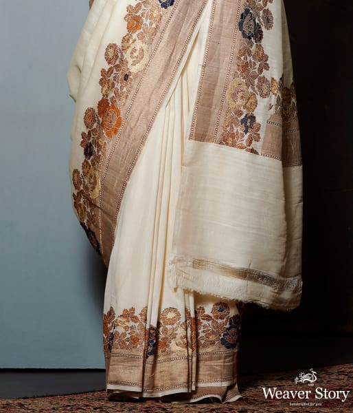 Offwhite_munga_silk_saree_with_floral_meenakari_border_WeaverStory_04