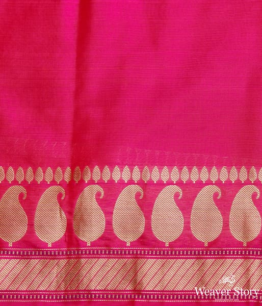 Hot_Pink_kadhwa_booti_saree_with_paisleys_on_border_and_konia_pallu_WeaverStory_05