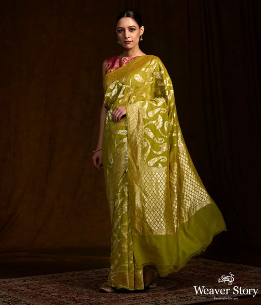 Henna_Green_Handwoven_Banarasi_munga_silk_jangla_WeaverStory_02