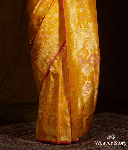 Handwoven_Banarasi_katan_silk_saree_in_mustard_yellow_with_meenakari_jaal_WeaverStory_04