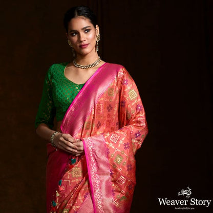 Handwoven_Banarasi_Patola_saree_in_peach_and_pink_dual_tone_WeaverStory_01