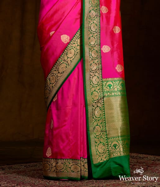 Majenta_and_Green_Contrast_Border_Banarasi_Saree_with_kadhwa_Booti_WeaverStory_04