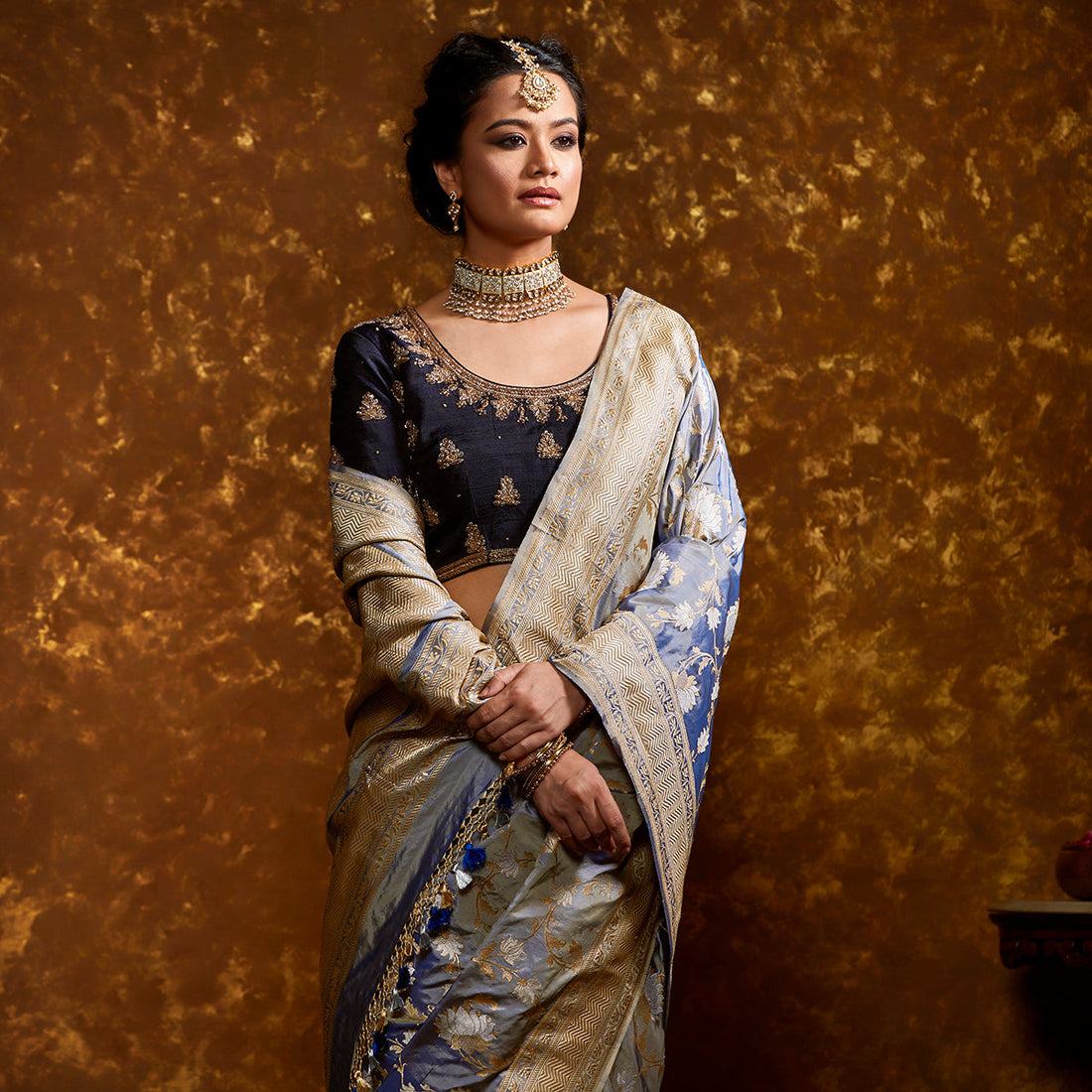 Handwoven_Blue_and_Beige_Kadhwa_Jangla_with_Lotus_flower_Motifs_WeaverStory_01
