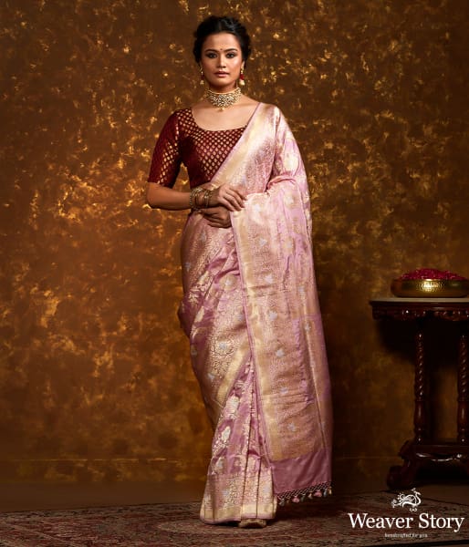 Blush_Pink_Handwoven_Sona_Rupa_Kadhwa_Jangla_Saree_WeaverStory_02