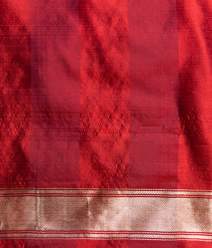 Handloom_Peach_Striped_Kora_Silk_Banarasi_with_Red_Border_and_Pallu_WeaverStory_05
