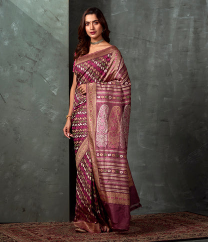 Handwoven_Banaras_Baluchari_in_Old_Rose_with_Small_Floral_Booti_and_Kalka_Pallu_WeaverStory_02