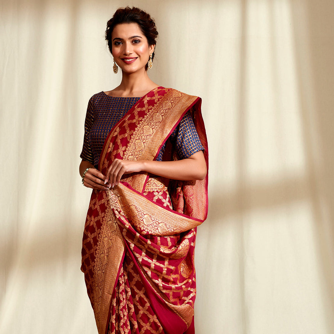 Mahroon_Red_Cutwork_Banarasi_Jangla_in_Pure_Georgette_WeaverStory_01