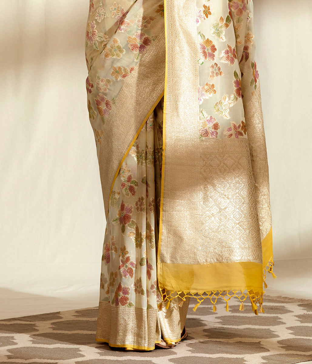 Handwoven_Beige_and_Gold_Hand_Brush_Dyed_Saree_WeaverStory_04