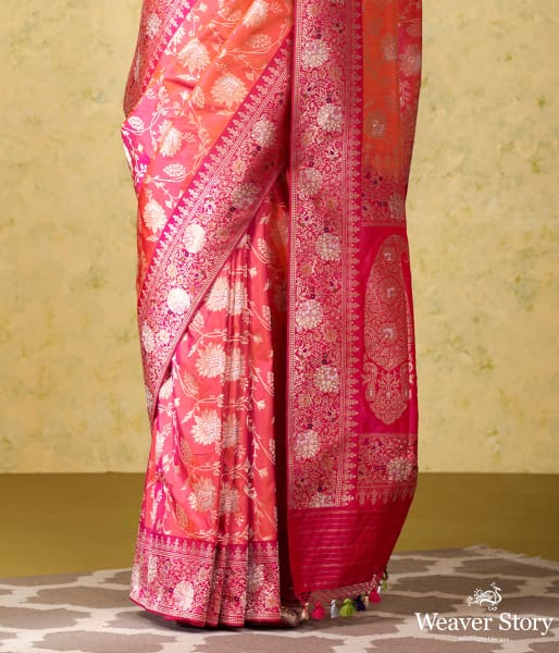 Handwoven_Pink_and_Orange_Banarasi_Jangla_with_Bright_Pink_Border_and_Pallu_WeaverStory_04