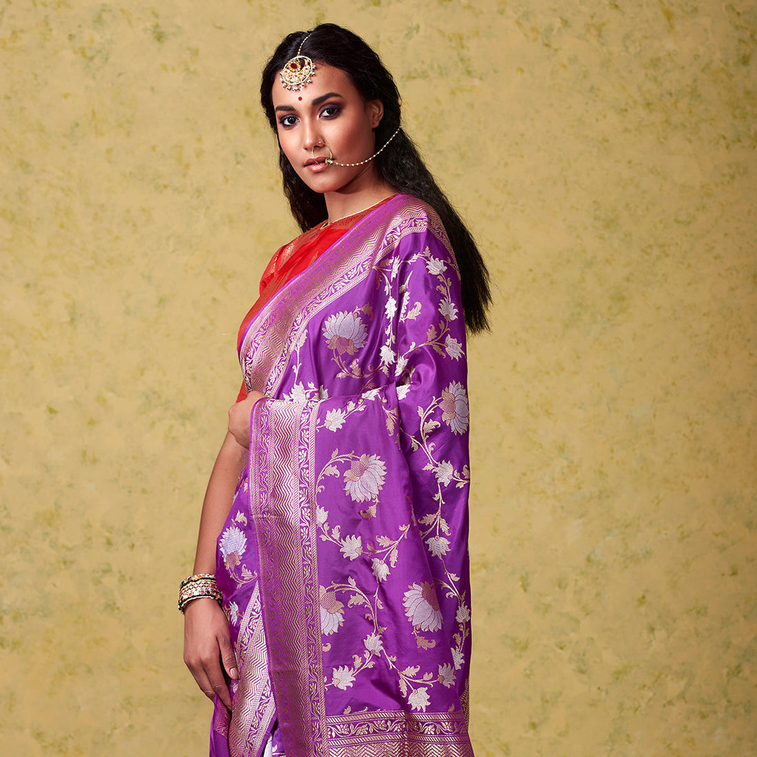 Handloom_Purple_Sona_Rupa_Kamal_Jangla_WeaverStory_01