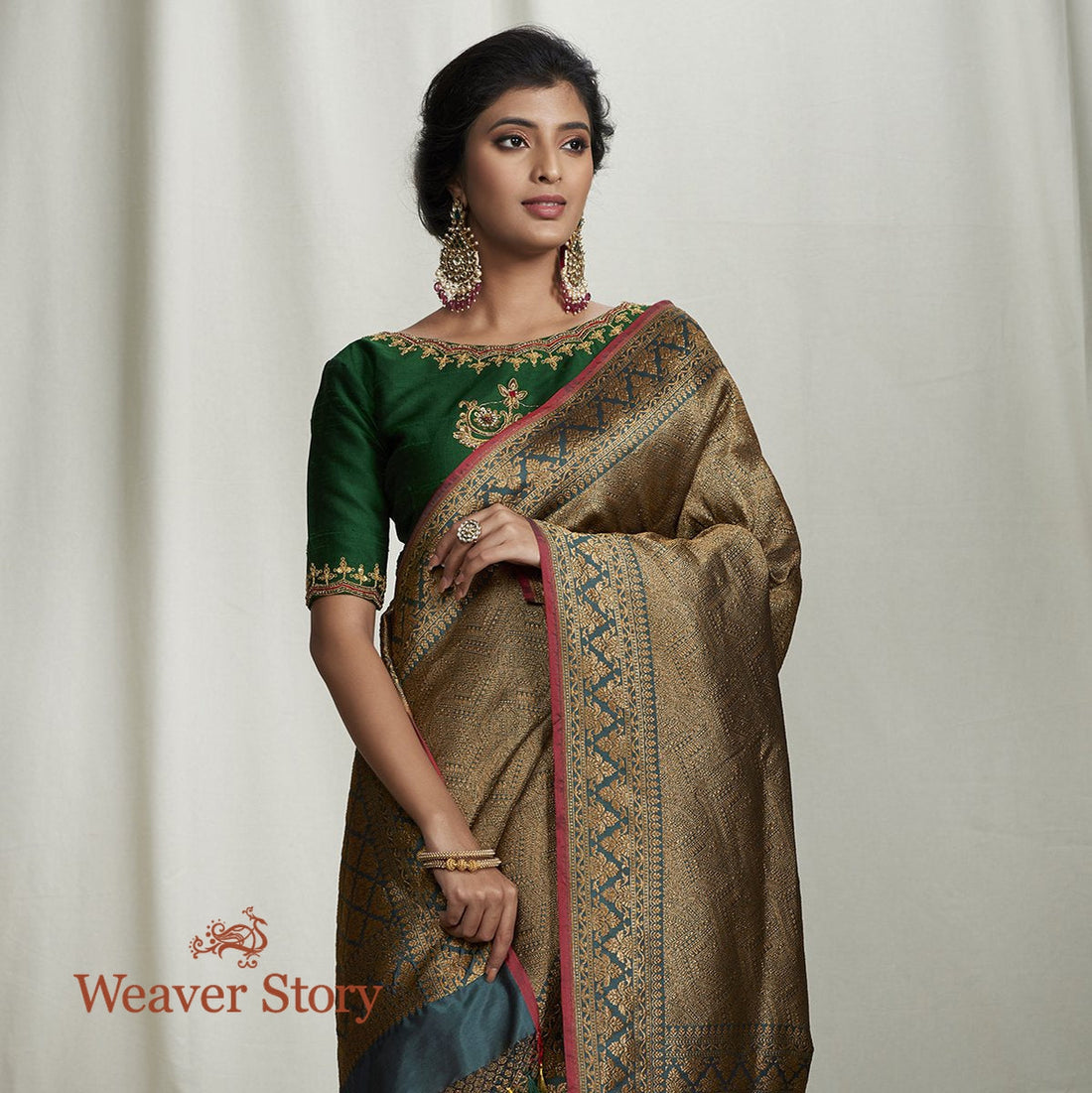 Handwoven_Green_Antique_Zari_Tanchoi_Saree_WeaverStory_01