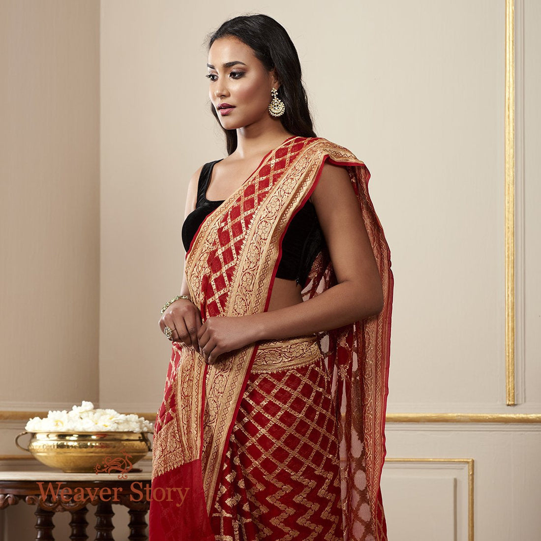 Handloom_Banarasi_Georgette_Saree_in_Red_WeaverStory_01