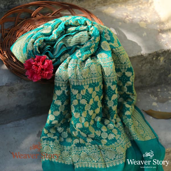 Handwoven_Green_Banarasi_Bandhej_Dupatta_WeaverStory_01