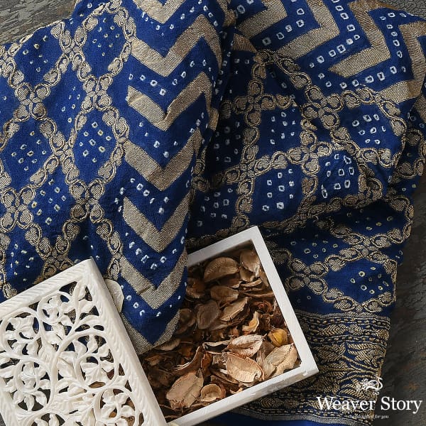 Handwoven_Blue_Banarasi_Bandhej_Dupatta_WeaverStory_01