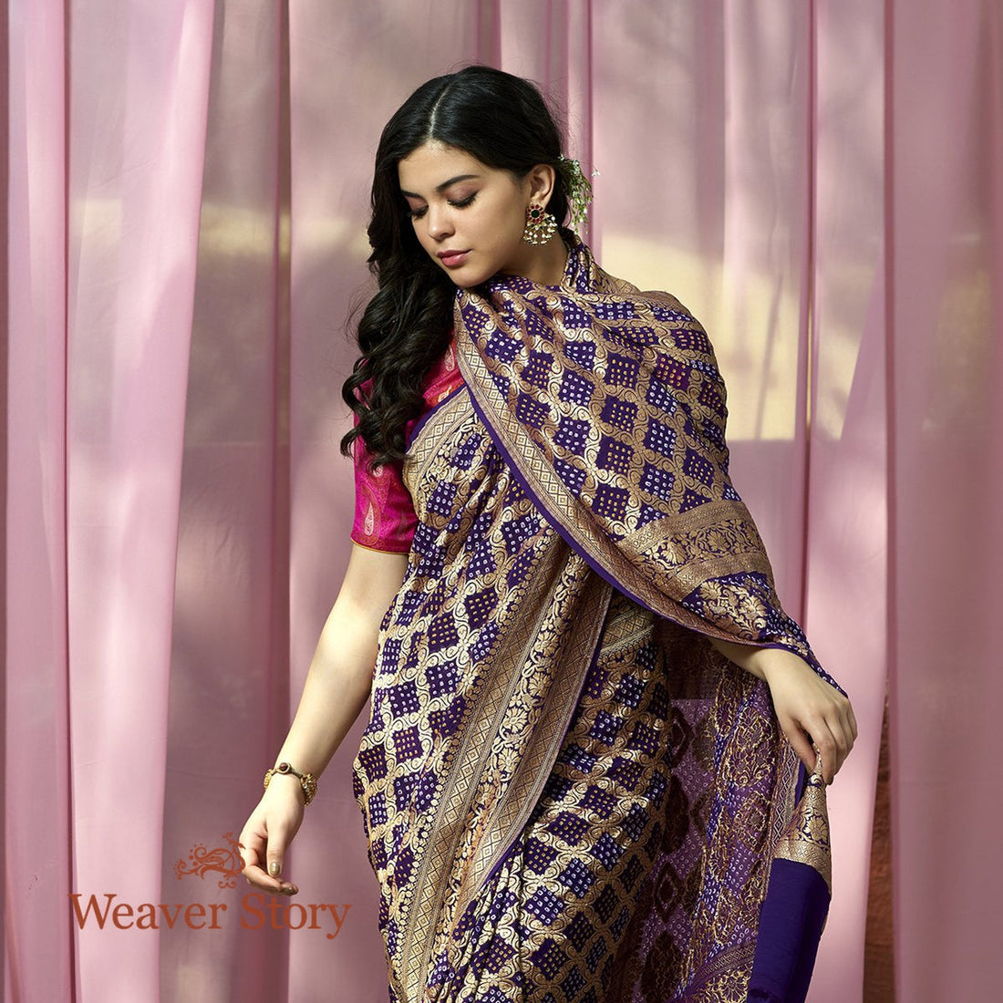 Handwoven_Purple_Banarasi_Bandhej_Saree_WeaverStory_01