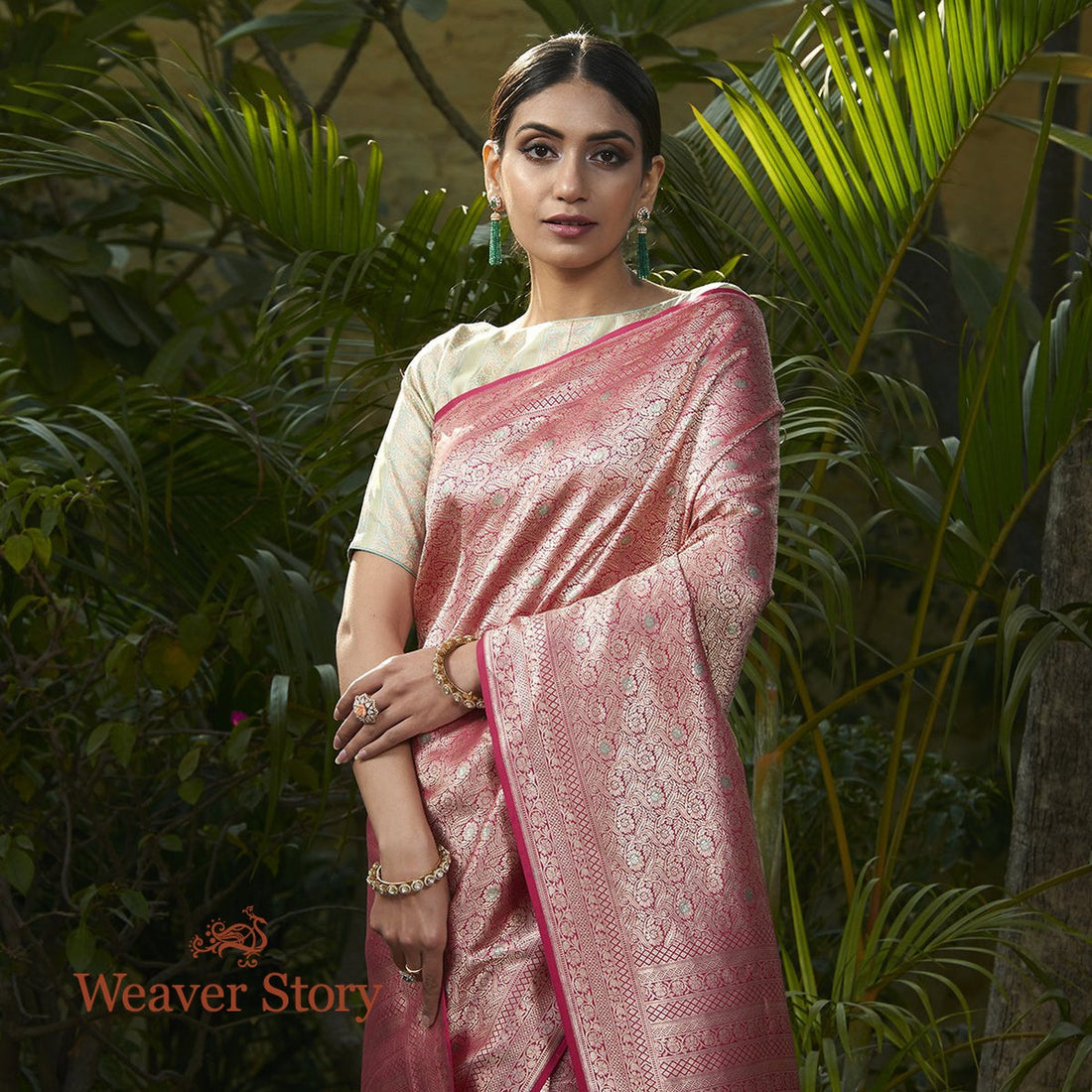 Handwoven_Pink_Kimkhab_Saree_with_Meenakari_WeaverStory_01