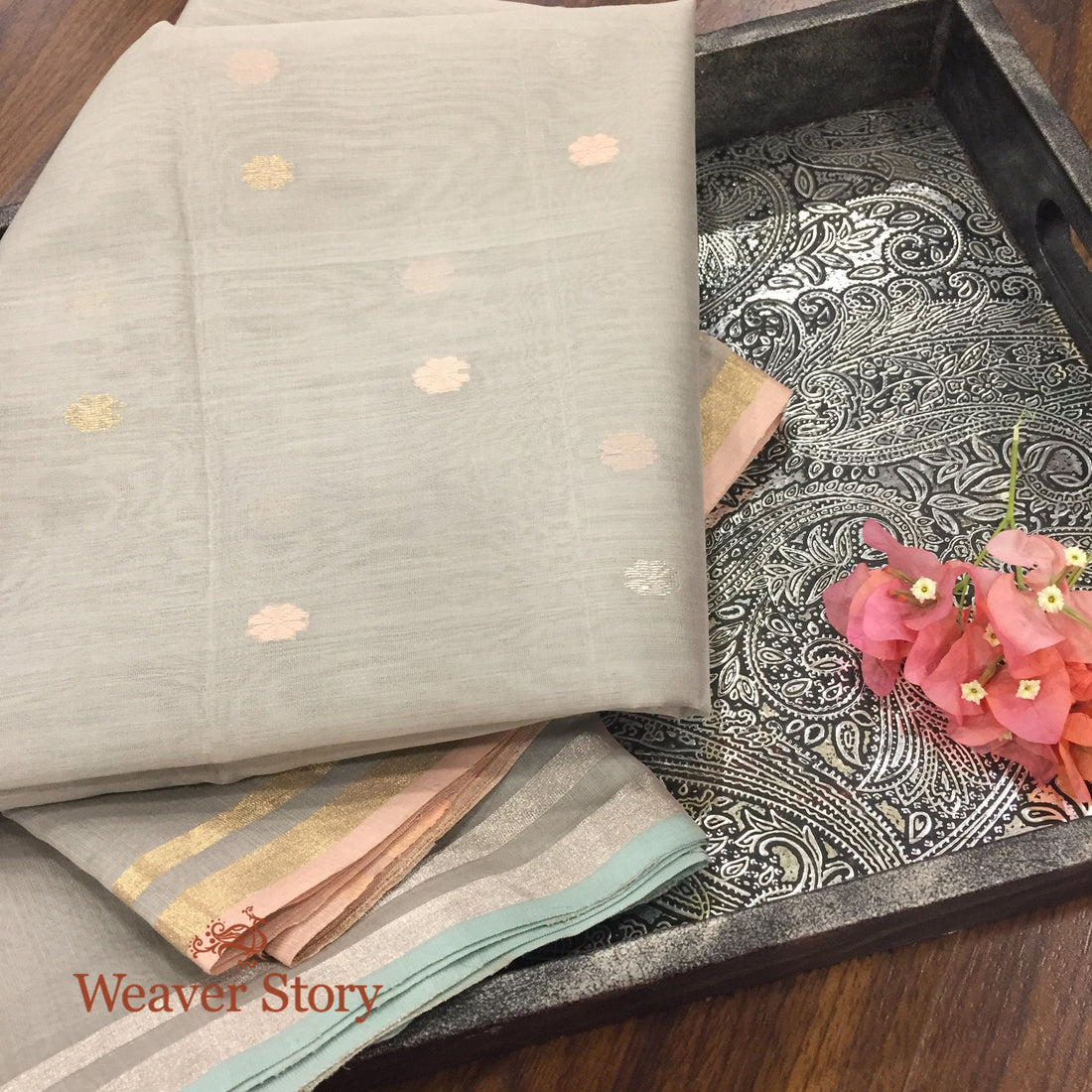 Handloom_Grey_Chanderi_Dupatta_with_Zari_Booti_WeaverStory_01