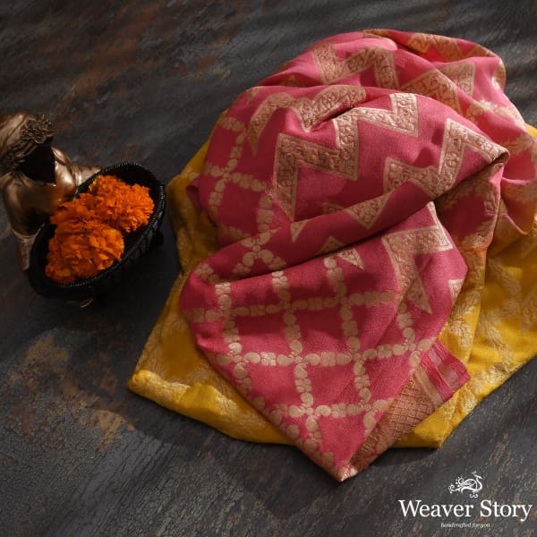 Handwoven_Yellow_and_Pink_Ombre_Dyed_Dupatta_WeaverStory_01