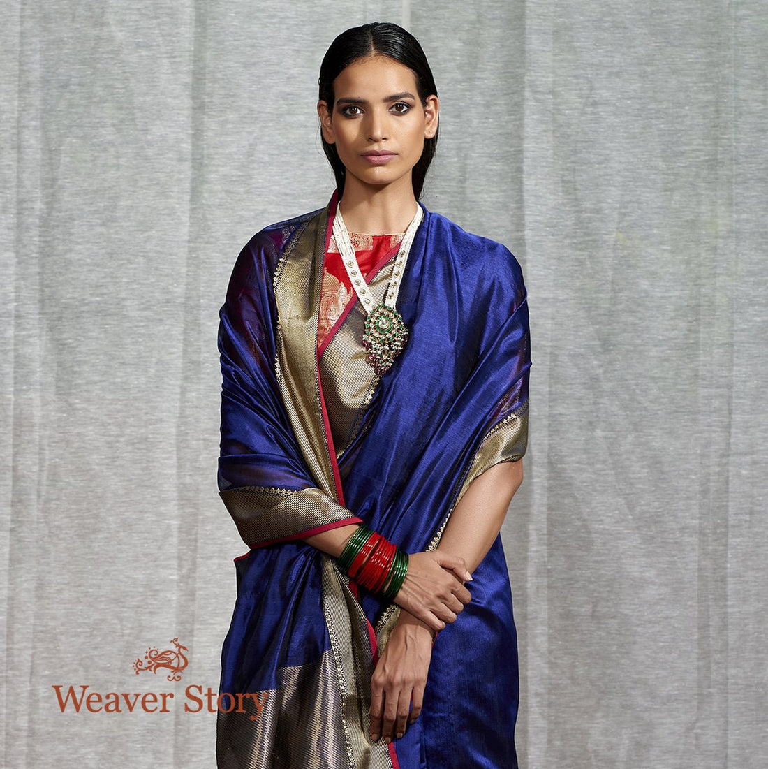 Handwoven_Blue_Plain_Silk_Cotton_Saree_with_Solid_Zari_Border_WeaverStory_01