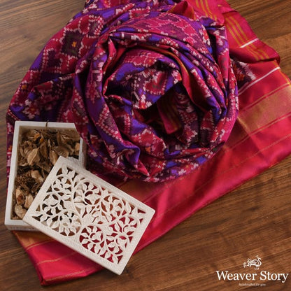 Handwoven_Purple_and_Pink_dual_colorPatola_Dupatta_WeaverStory_01