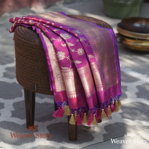 Handwoven_Plum_Color_Kadhwa_Jangla_Dupatta_WeaverStory_01